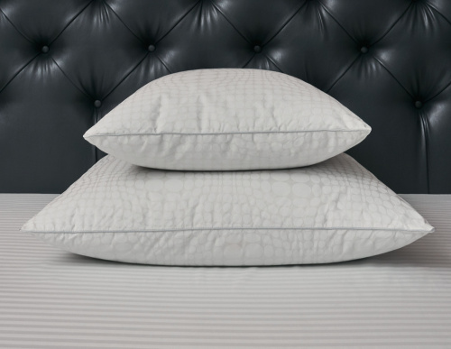 Подушка высокая пуховая Шарлотта 68*68